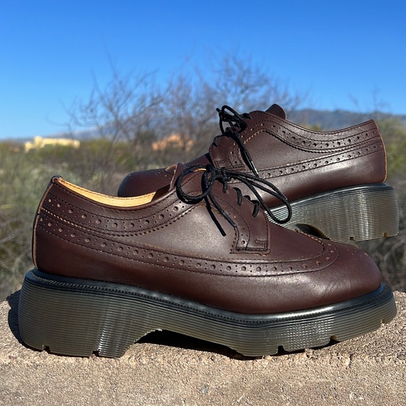 🏴󠁧󠁢󠁥󠁮󠁧󠁿 Dr. Martens MIE Platform Brogue Wingtip Y2K Chunky Oxfords UK 6 - Picture 1 of 17